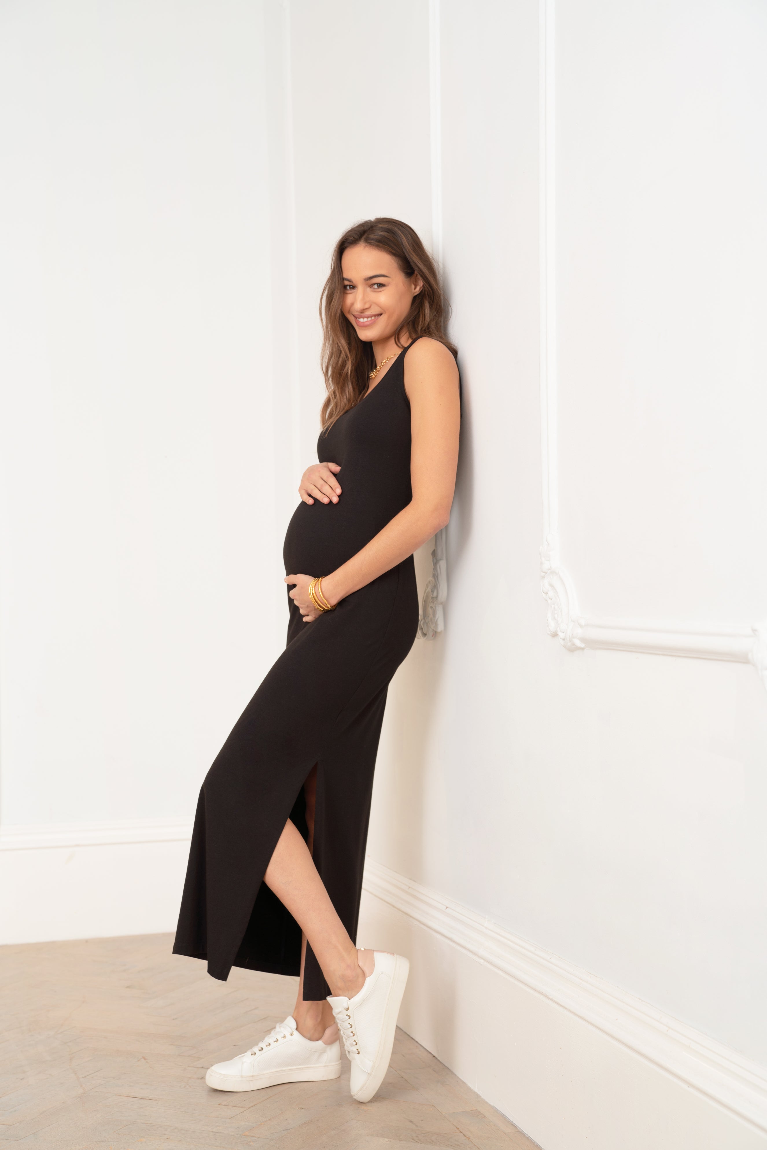 Seraphine Bodycon-Style Maxi Sleeveless Maternity & Nursing Dress